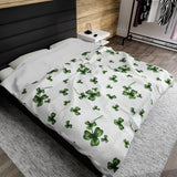 Clover Leaves Velveteen Blanket