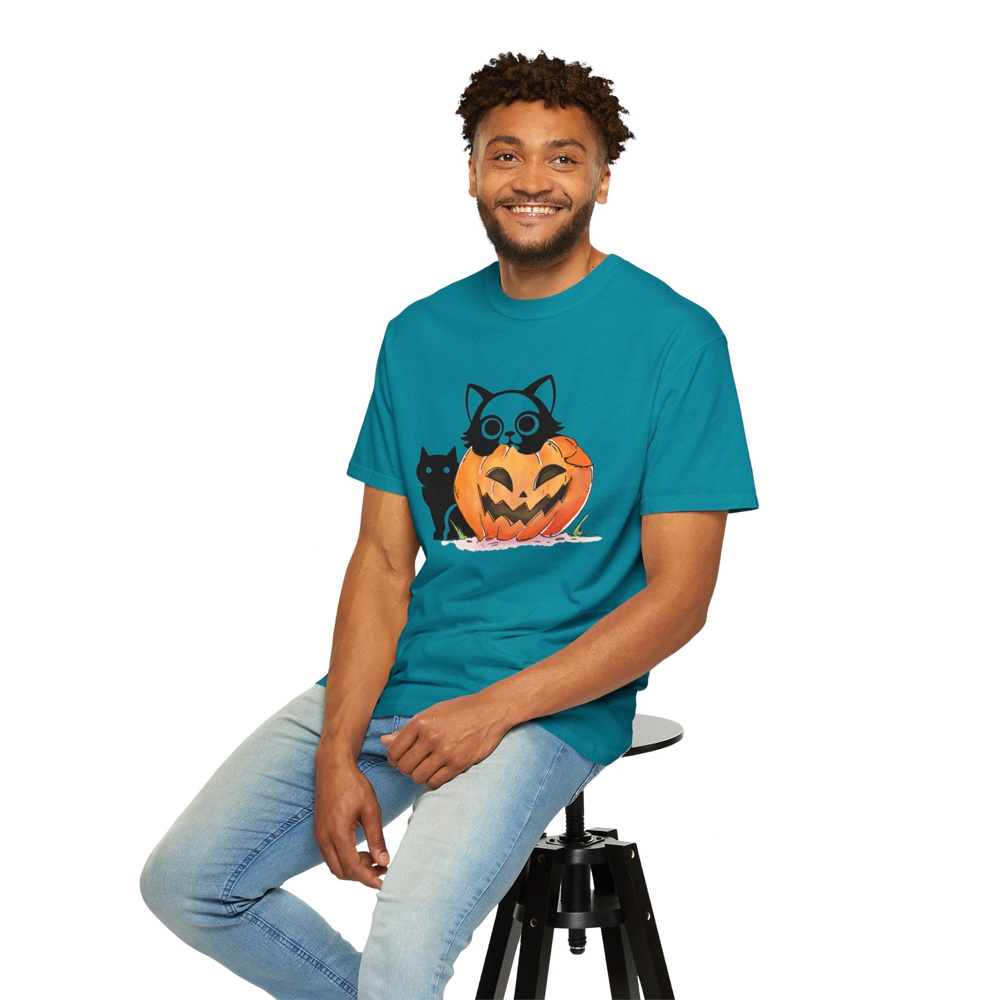 Vintage 90s Cat Halloween Shirt, Retro Halloween Shirt, Spooky Season Tee, Pumpkin Shirt, Halloween Shirt, Vintage Halloween Shirt