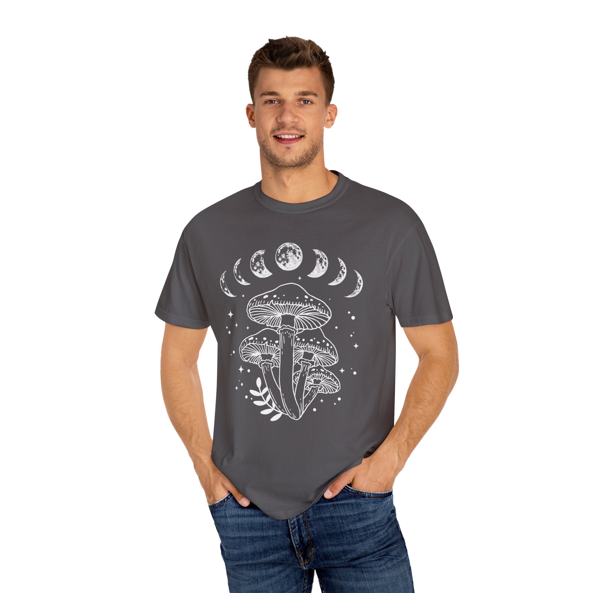 Mushroom Shirt, Moon Phases And Mushrooms T-shirt ,Magical Celestial Fungi Shirt, Goblincore Aesthetic, Cottagecore Mushroom