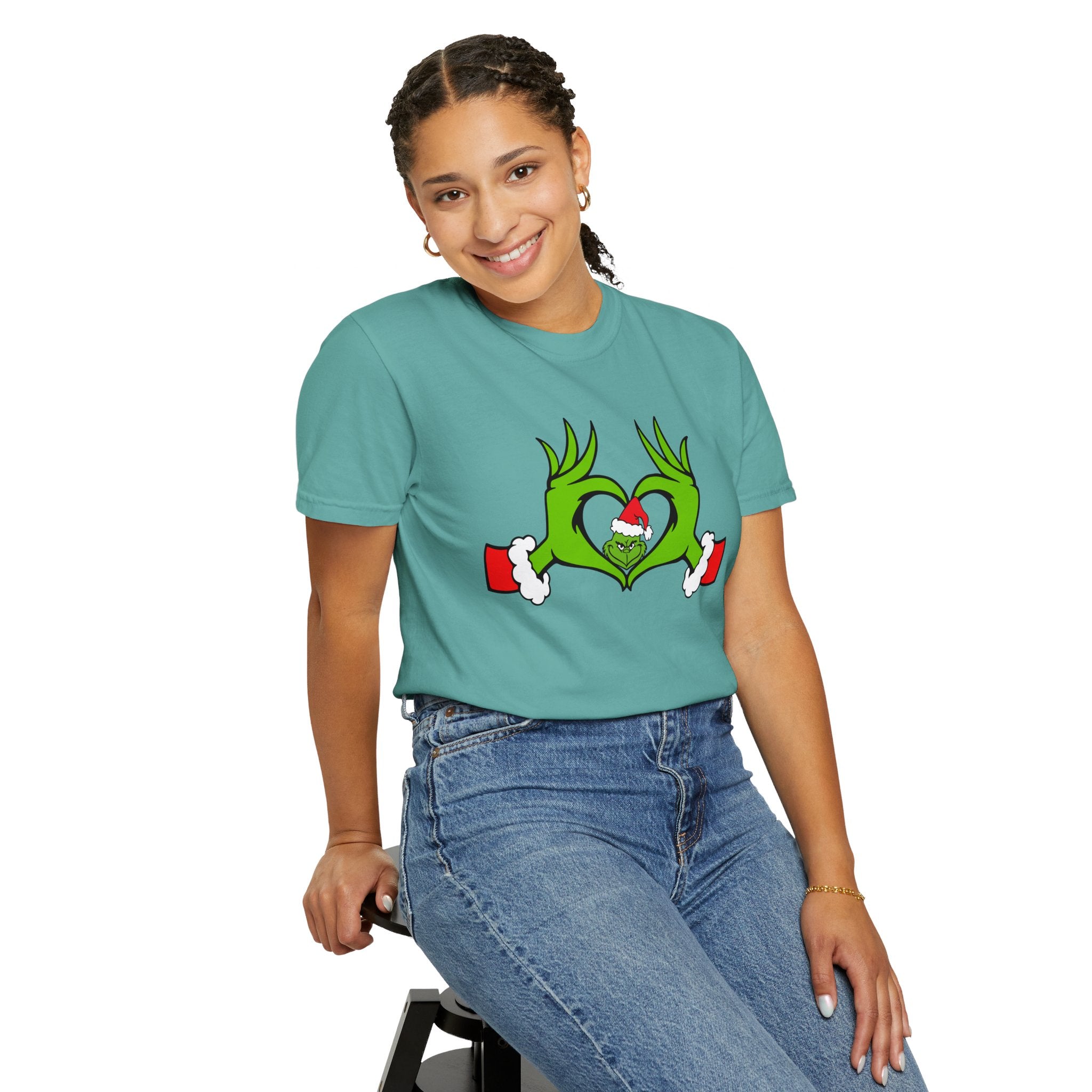 Grinch Heart Hands Graphic Tees, Grinch T-Shirt, Christmas Shirt, Xmas Clothing, Holiday T Shirts, Christmas Gifts, Christmas Party Shirt, Grinchmas T-shirt