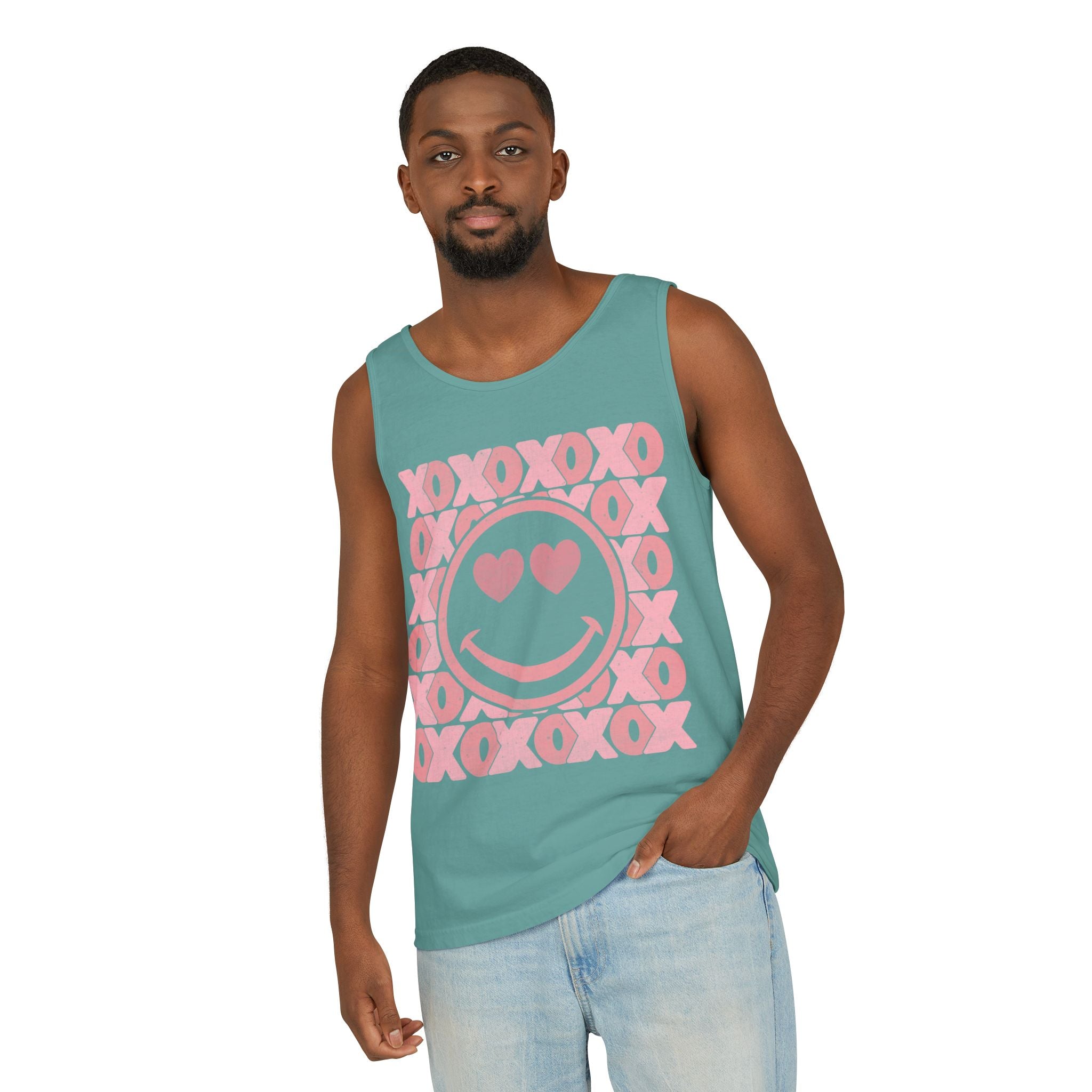 XOXO Smiley Face Tank Top, Valentine Heart Shirt, Love T-Shirt, XOXO Happy Smiley Face Tank Top, Valentines Day Gift, XOXO Heart Tee