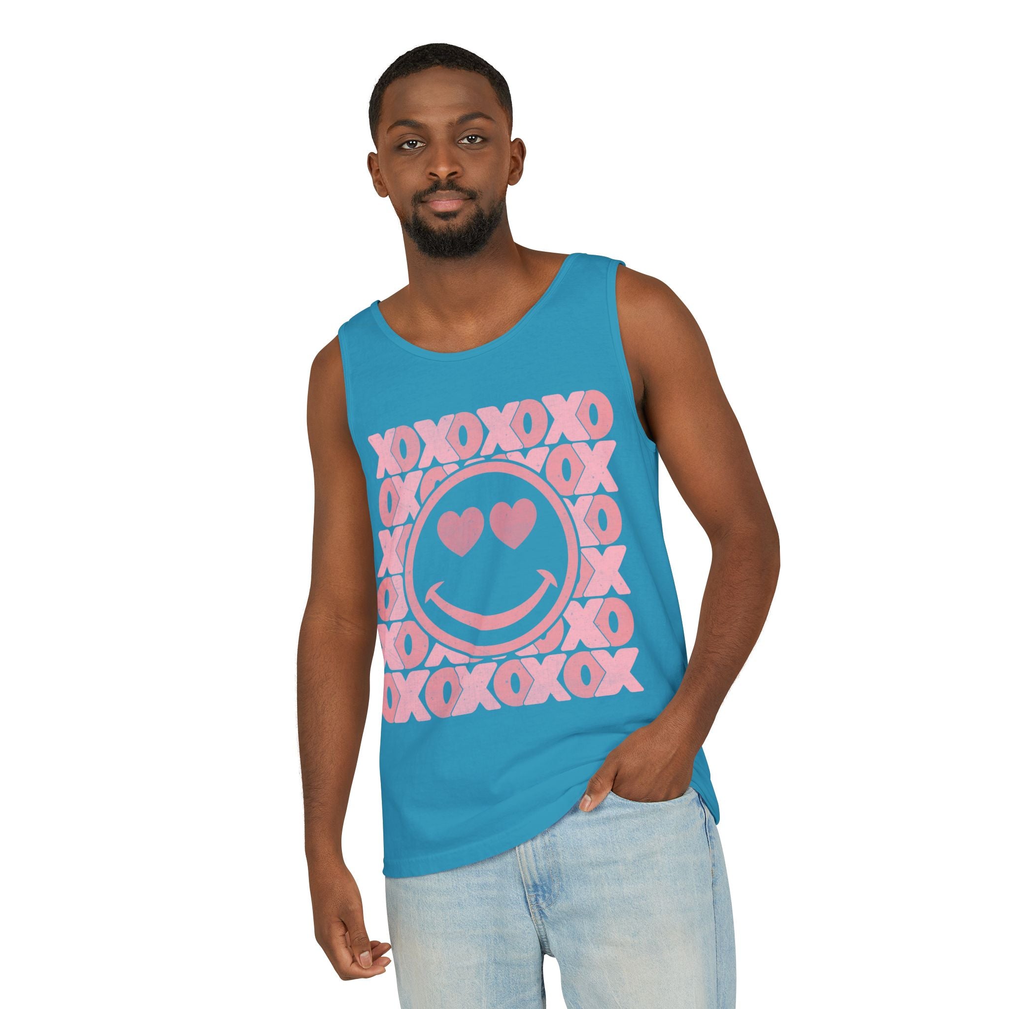 XOXO Smiley Face Tank Top, Valentine Heart Shirt, Love T-Shirt, XOXO Happy Smiley Face Tank Top, Valentines Day Gift, XOXO Heart Tee
