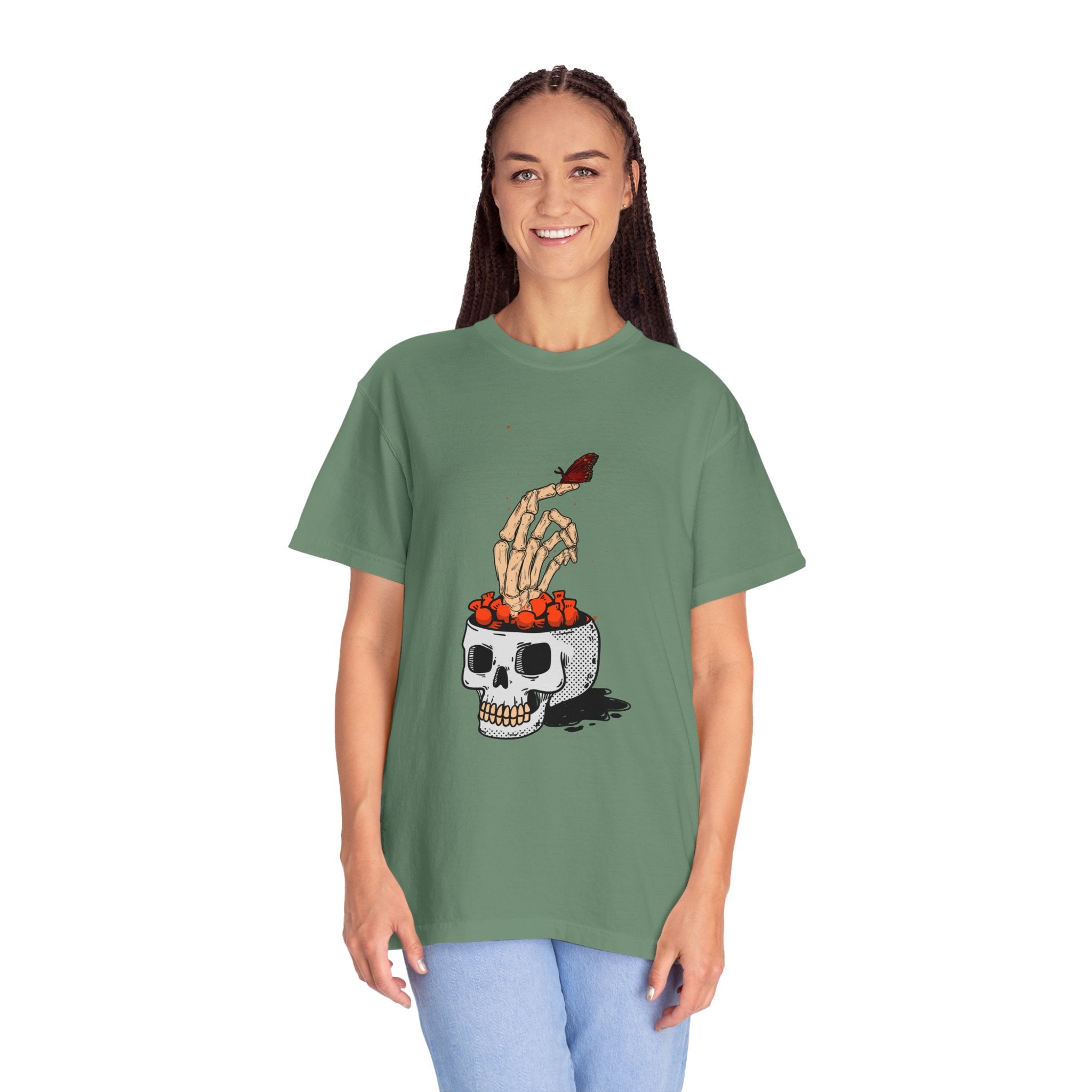 Skull skeleton hand halloween T-Shirt, Skeleton Hand T-Shirt, Skeleton Shirt, Horror Gift, Skeleton Rock Tee, Rock and Roll Shirt, Comfort Colors Shirt