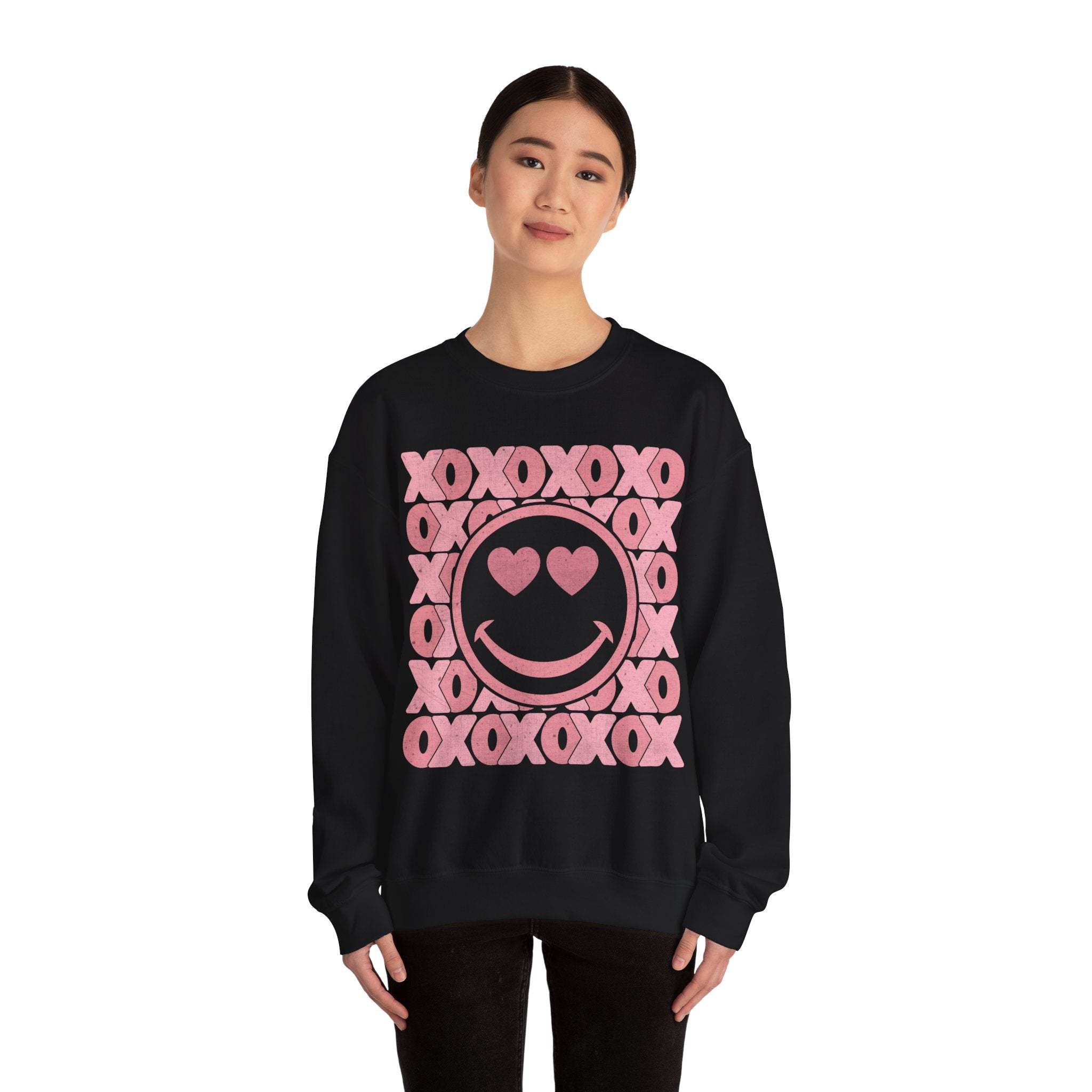 XOXO Smiley Face Sweatshirt, Valentines Smile Shirt, Retro Happy Face Crewneck, Trendy Sweatshirt, Cute Valentines Outfit