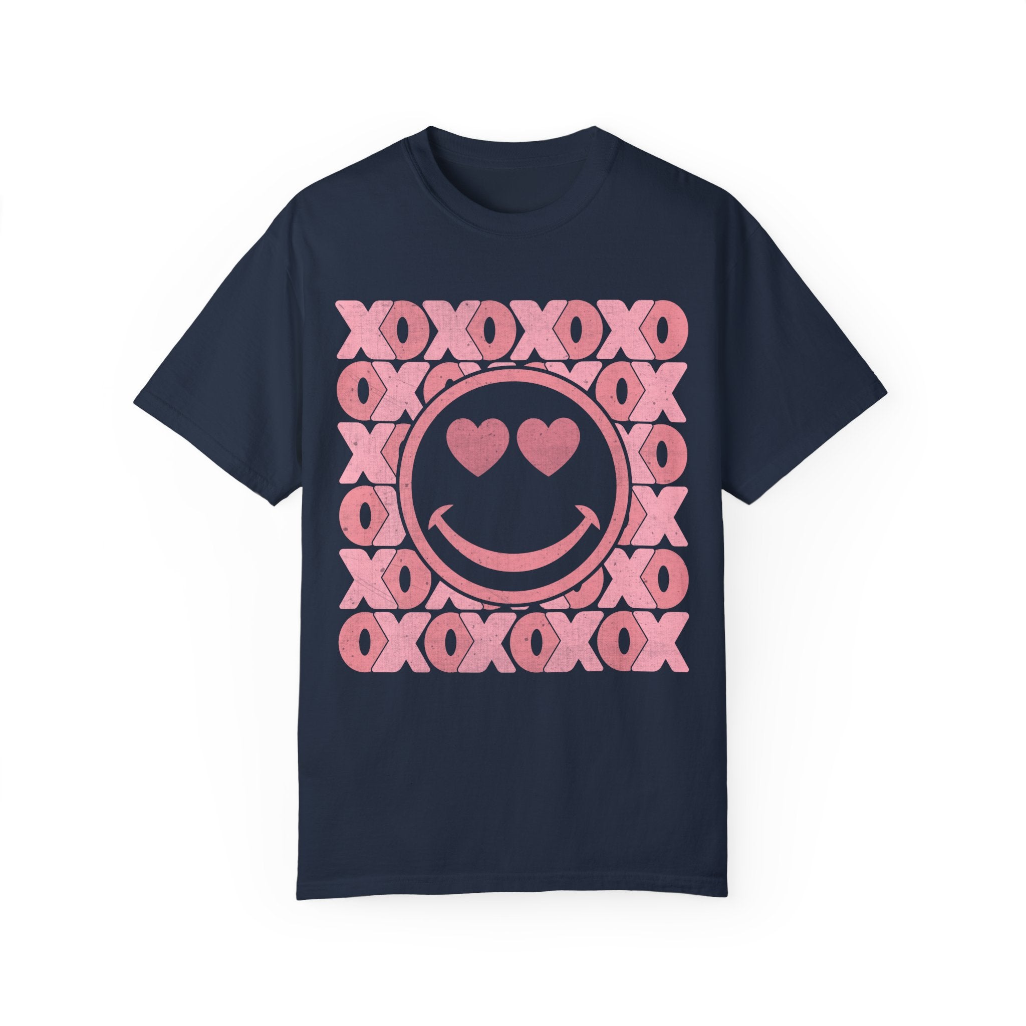 XOXO Smiley Face Shirt, Valentine Heart Shirt, Xoxo Shirt, Valentines Day Gift, Retro Love Shirt, Pink XOXO Smiley Face Tee