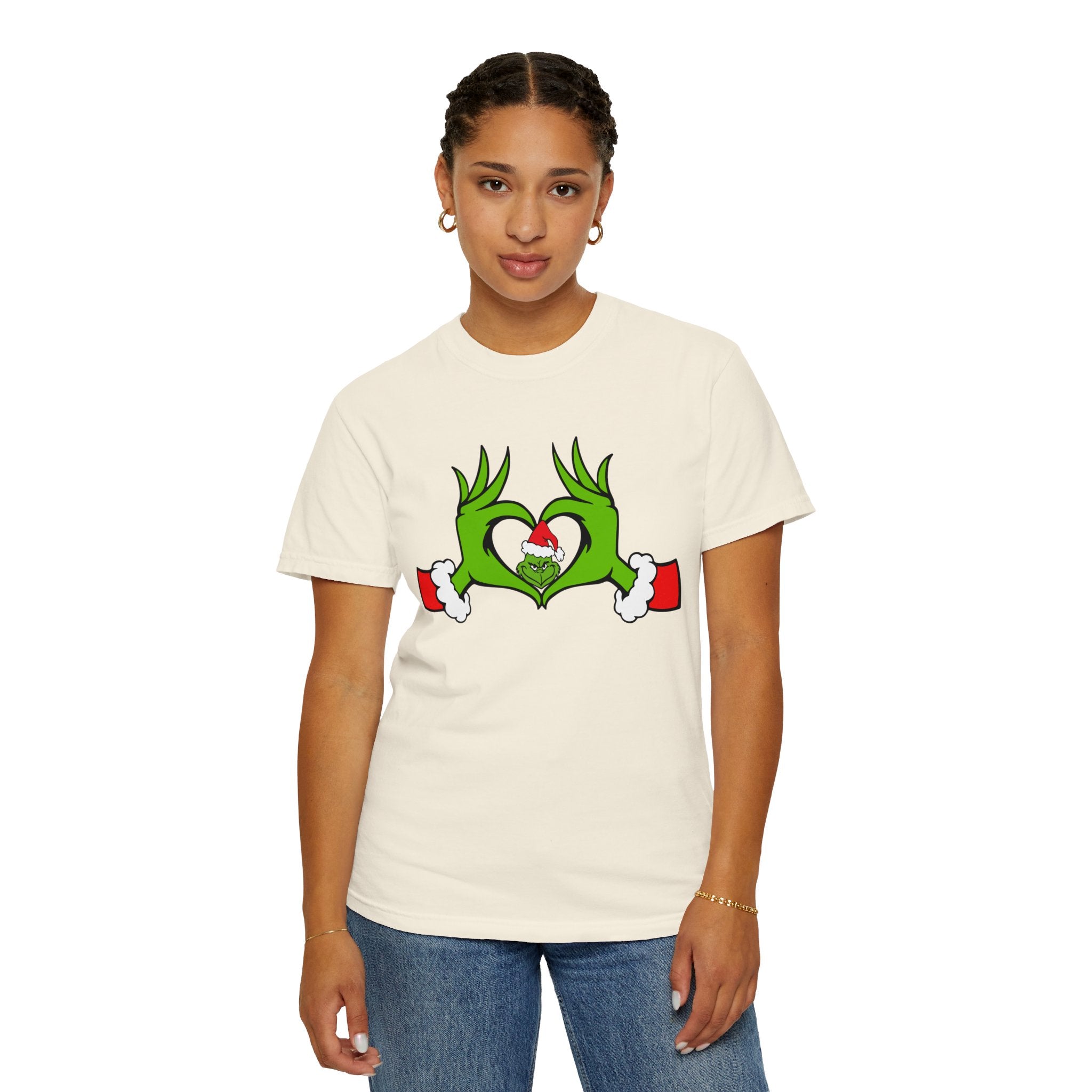 Grinch Heart Hands Graphic Tees, Grinch T-Shirt, Christmas Shirt, Xmas Clothing, Holiday T Shirts, Christmas Gifts, Christmas Party Shirt, Grinchmas T-shirt