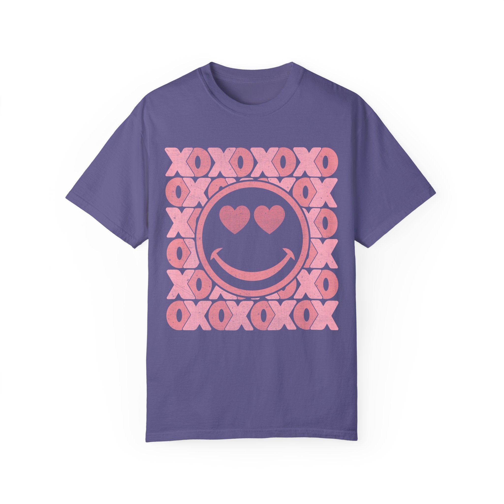 XOXO Smiley Face Shirt, Valentine Heart Shirt, Xoxo Shirt, Valentines Day Gift, Retro Love Shirt, Pink XOXO Smiley Face Tee