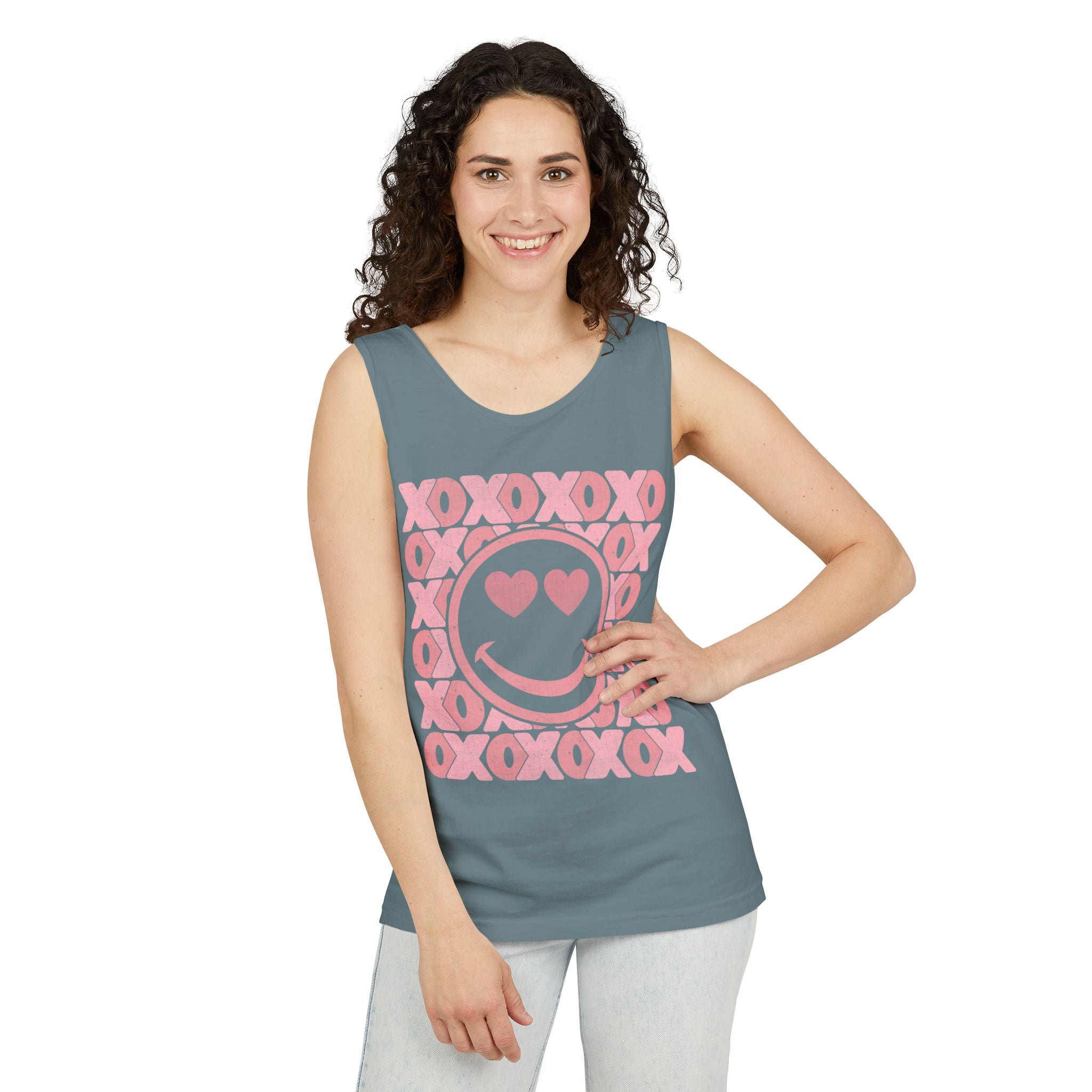 XOXO Smiley Face Tank Top, Valentine Heart Shirt, Love T-Shirt, XOXO Happy Smiley Face Tank Top, Valentines Day Gift, XOXO Heart Tee