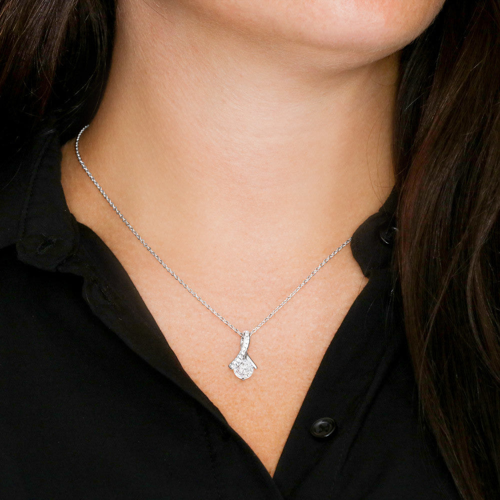 To My Mom  Alluring Beauty Necklace, Jewelry for Mom, Gift for Mom, Mothers Day Necklace