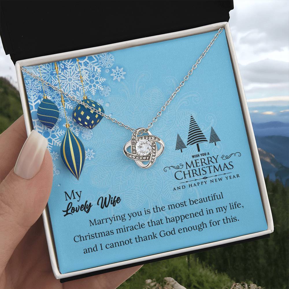 UNIDAZE To My Lovely Wife - Christmas Gift - Pendant Necklace Message Card ShineOn Fulfillment C30011TG C30011TR PB23-WOOD PT-4377 TNM-1 USER-188348